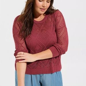 TORRID maroon crewneck light weight pullover sweater. Size 1